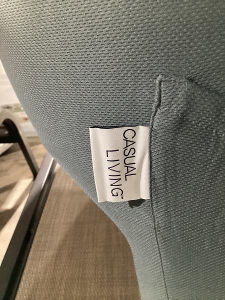 Lot # 2040 Reading Desk Cushion $36
