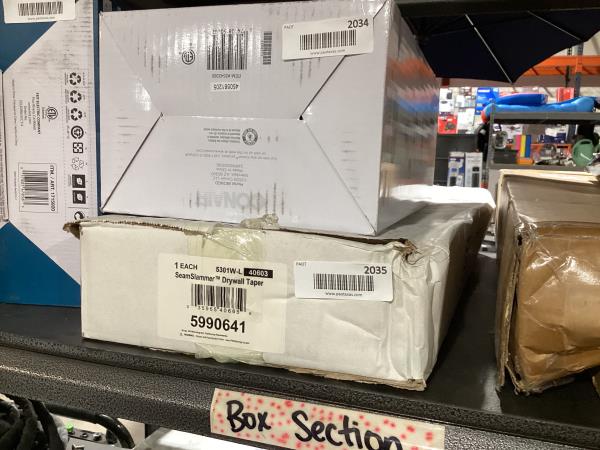 Lot # 2035 WAL-BOARD TOOLS Drywall Taper 23.5-in $85