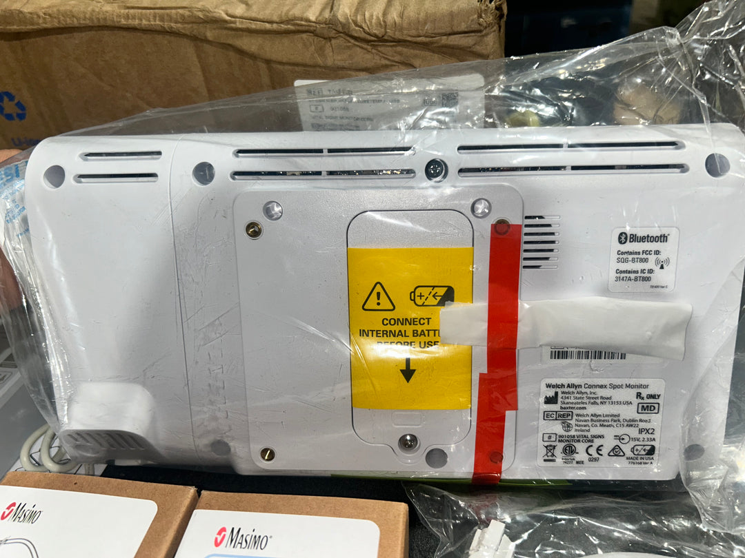 Welch Allyn Connex Spot Vital Signs Monitor 901058 with Accessories (open box)