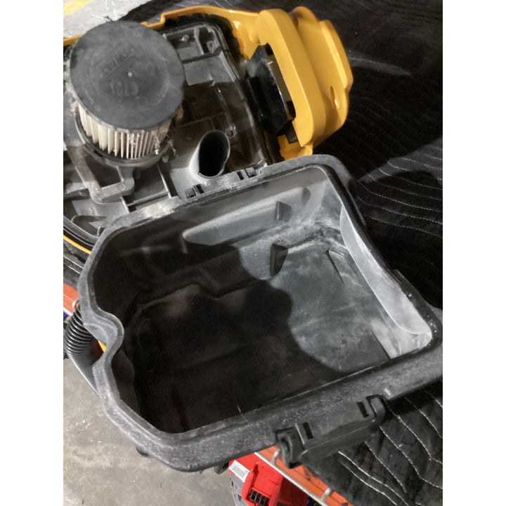 Lot # 1016 DEWALT DCV580H Heavy Duty 2 Gallon Cordless Wet/Dry Vacuum, 20V Max, Yellow/Black, As-Is (Not Working)