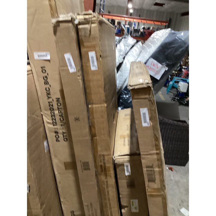 Lot # 2442 Flash Furniture Headboard $164.77