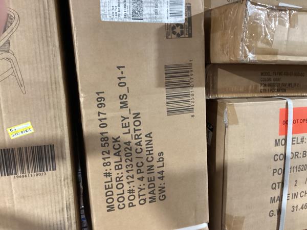 Lot # 1665 Flash Furniture 2pk Standard Folding Chair $151