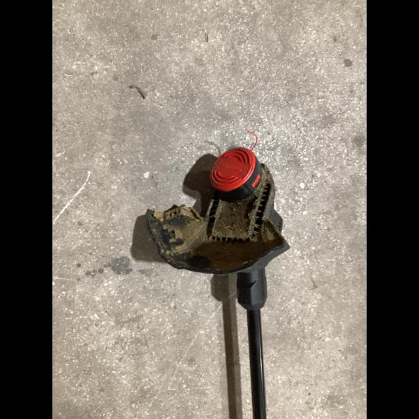 Lot # 1450 CRAFTSMAN RedBlack Cordless String Trimmer 58 $120