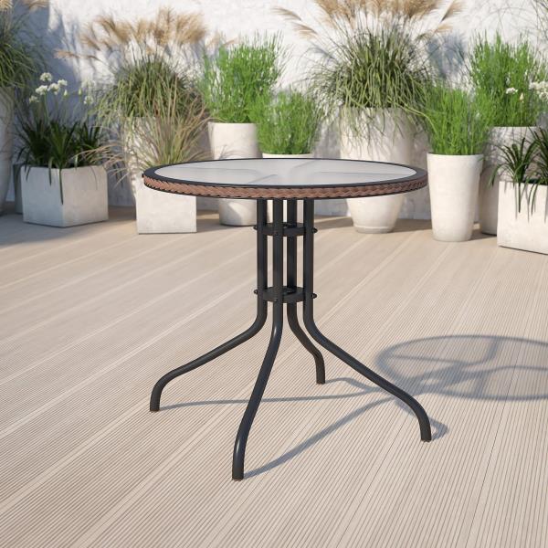 Lot # 1685 Flash Furniture 28' Round Tempered Glass table $71