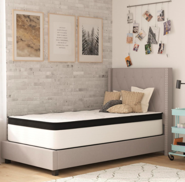 Lot # 1926 Flash Furniture Hybrid Pocket Spring Mattress $280