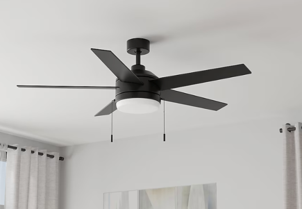 Lot # 275 Harbor Breeze Matte Blades Ceiling Fan $120
