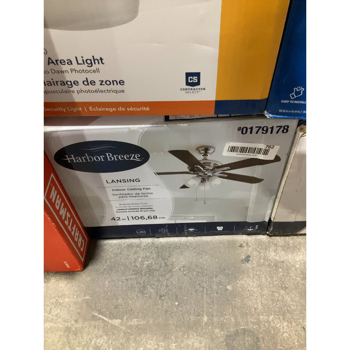 Lot # 762 Given data 762 0179178 1 75
Extracted fields Brand  1 RetailPrice  75

Generated title 1 Item Name $75.00