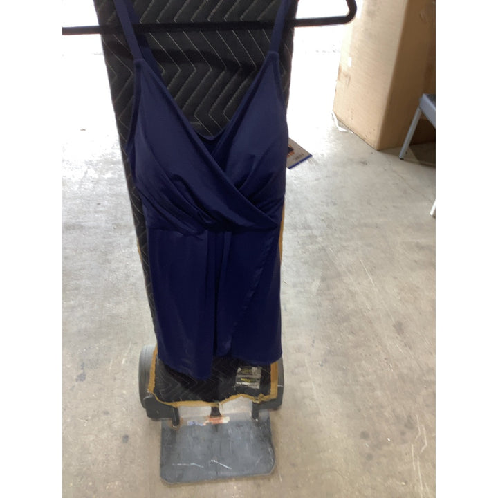 Lot # 976 Lands End Swim Dress Navy Large $32.00