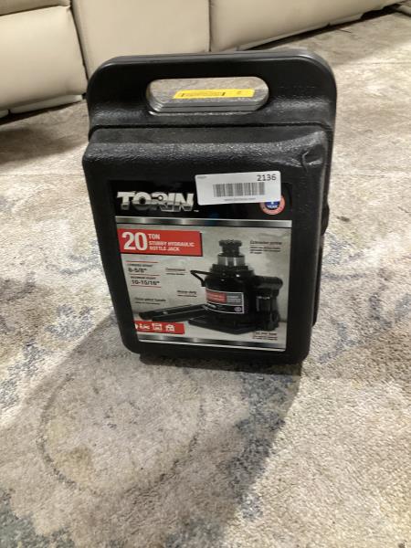 Lot # 2136 Torin Black 20ton Steel Hydraulic Bottle Jack $70