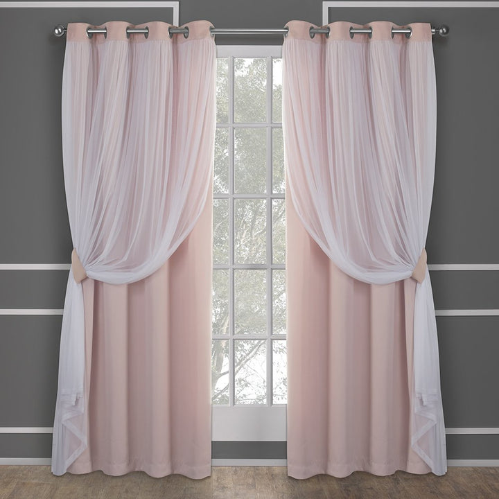 Lot # 1363 TOWN  COUNTRY LUXE Blackout Curtains 2-Pk $46