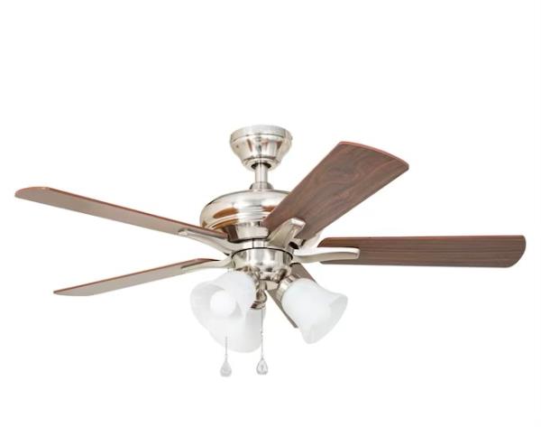 Lot # 762 Given data 762 0179178 1 75
Extracted fields Brand  1 RetailPrice  75

Generated title 1 Item Name $75.00