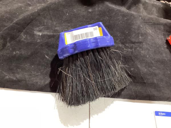Lot # 90 MARSHALLTOWN Single Texture Brushes $32