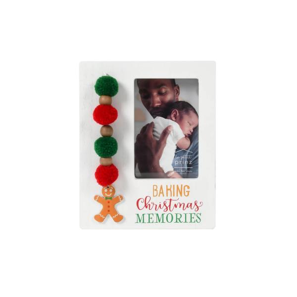 Lot # 67 Baking Christmas Memories 4" X 6" Picture Frame