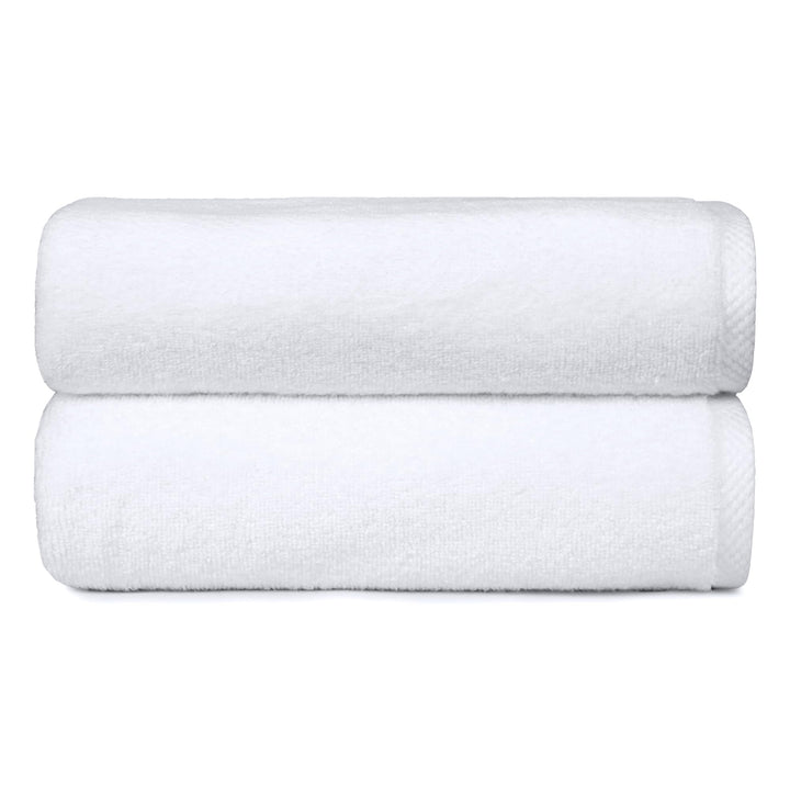 Lot # 1371 Amazon Basics 2-Pc Oversize Bath Towel White