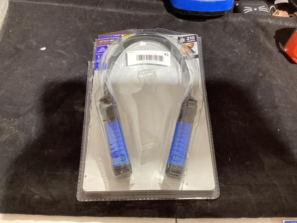 Lot # 41 Kobalt 210-Lumen 2 Modes Led Spotlight Flashlight