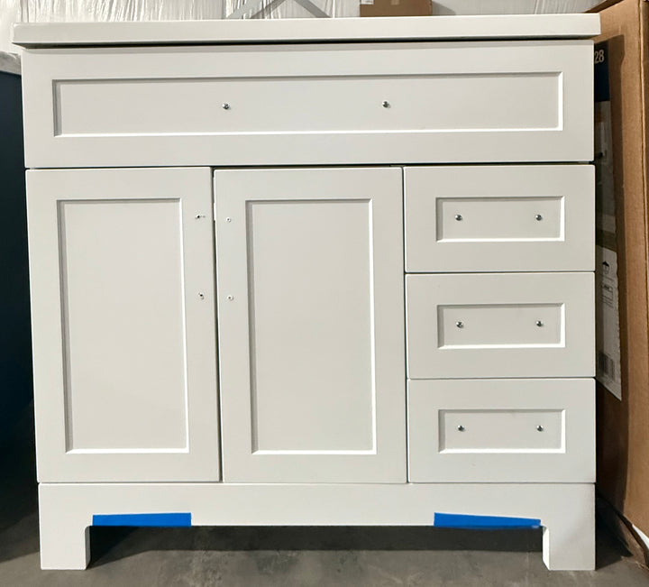 Style Selections Cauley 36-in True White Single sink Bathroom Vanity With Top (Open Box)