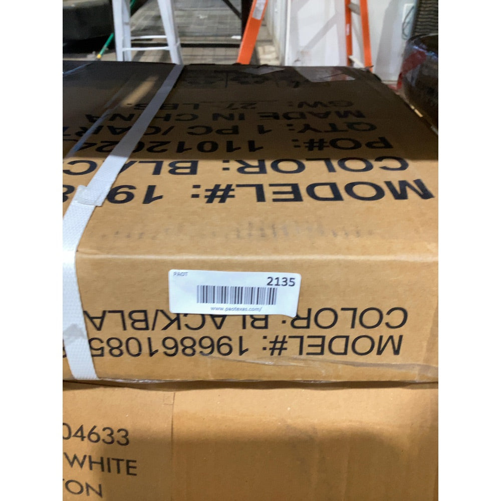 Lot # 2135 Flash Furniture Lounge Chairs $162.00