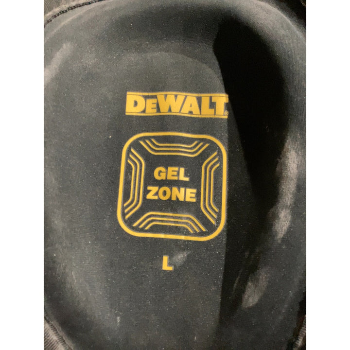 Lot # 1117 DeWalt Knee Pads $25.00