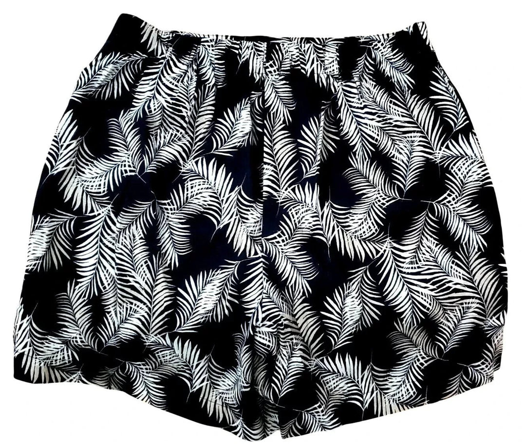 Lot # 999 Ellen Tracy Skirt Shorts $19.00