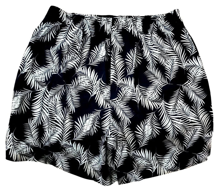 Lot # 999 Ellen Tracy Skirt Shorts $19.00