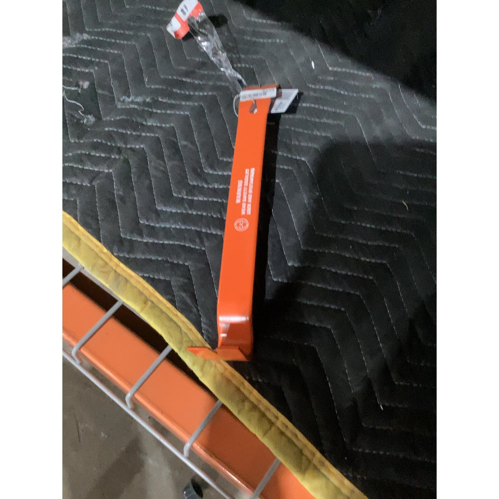 Lot # 1173 Crescent Flat Pry Bar $12.98