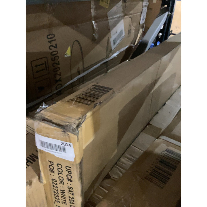 Lot # 2014 Flash Furniture Table pliante $109.03