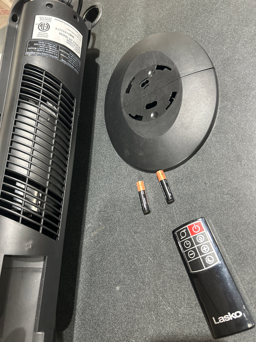 Lasko Ceramic Tower Heater with Remote Control, Black (used)