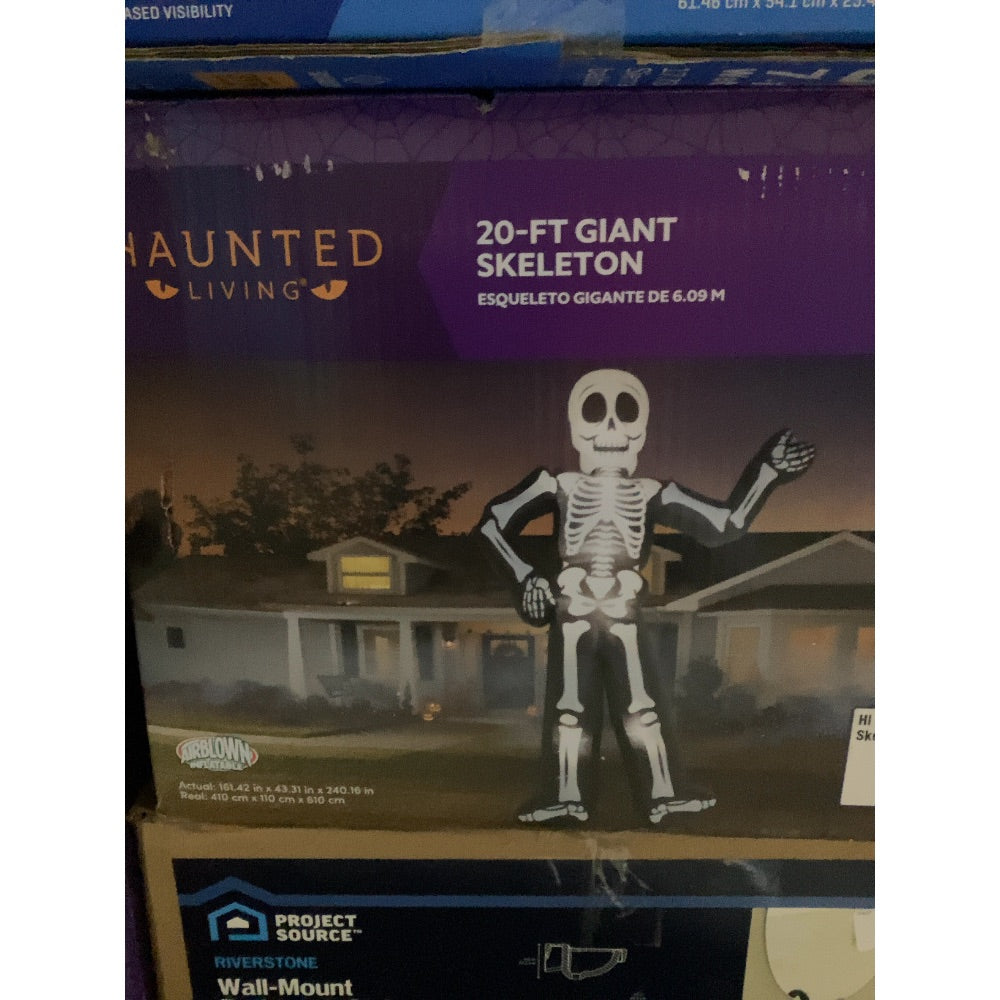 Lot # 2220 Haunted Living Skeleton $20.00