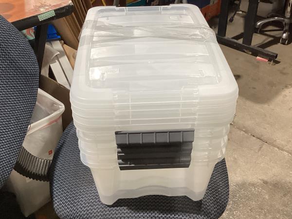 Lot # 305 Iris Buckle Up Clear 12.9 Quart Storage Box $40