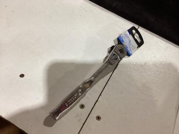 Lot # 589 Kobalt Pro90 3/8 Quick Release Ratchet $34