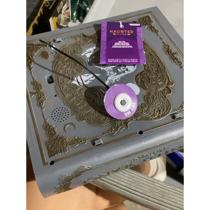 Lot # 837 Living Animated Spellbook $40.00