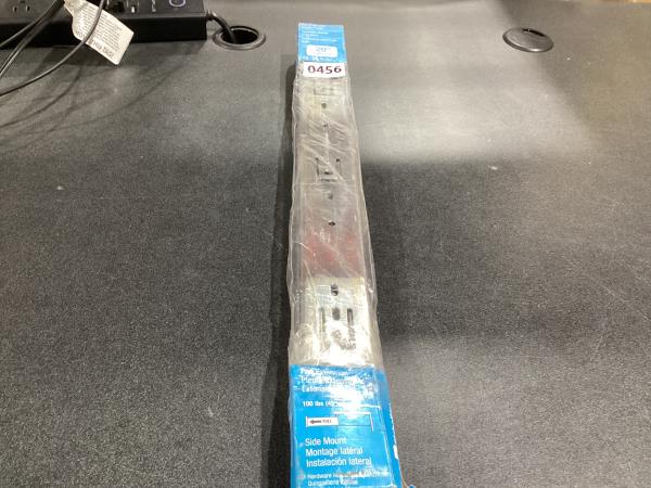 Lot # 1531 I cannot generate a product title according to the instructions because the information provided is insufficient.