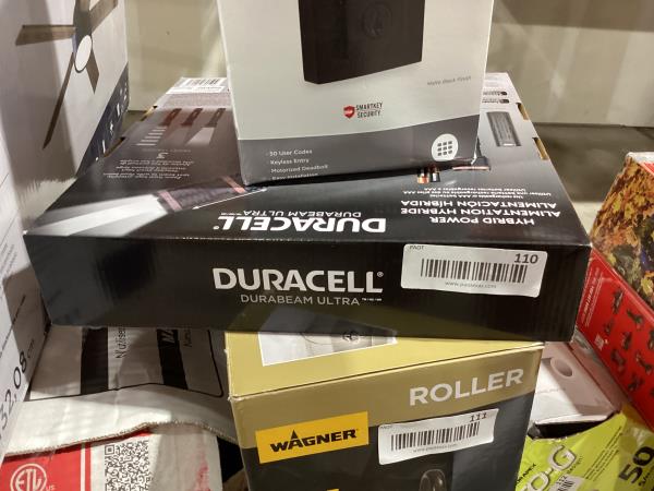 Lot # 110 Duracell Durabeam Ultra Hybrid LED Flashlights $35