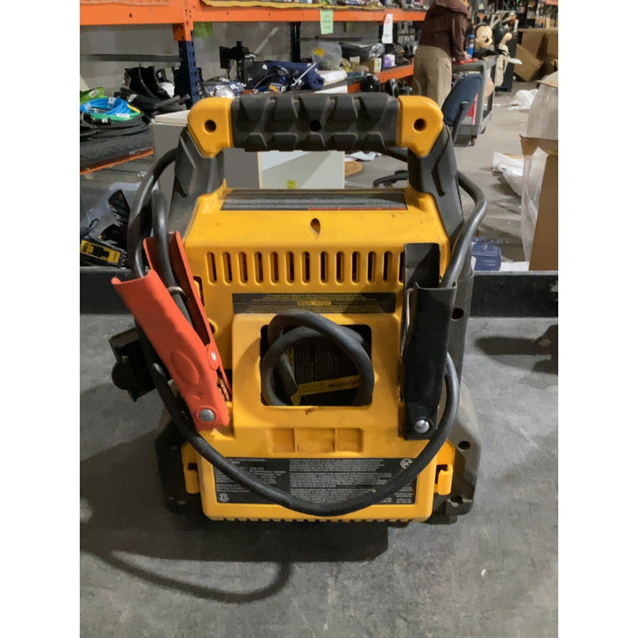 Lot # 885 CAT Jump Starter $99.00