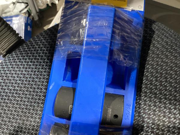 Lot # 133 Kobalt 13Pc Standard Drive 6. Impact Socket Set$85