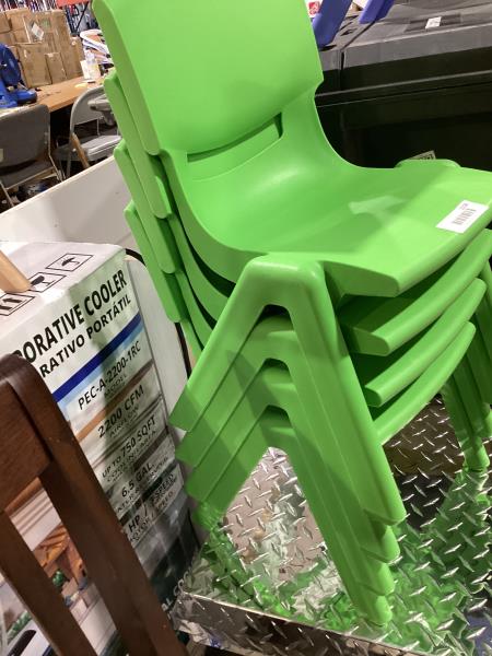 Lot # 2208 Flash Furniture Green Plastic School Chair $52 4PACK