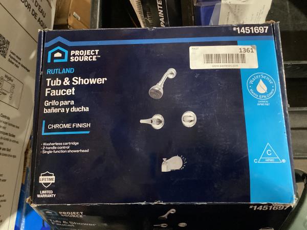 Lot # 1361 Project SourceRound Bathtub and Shower Faucet $80