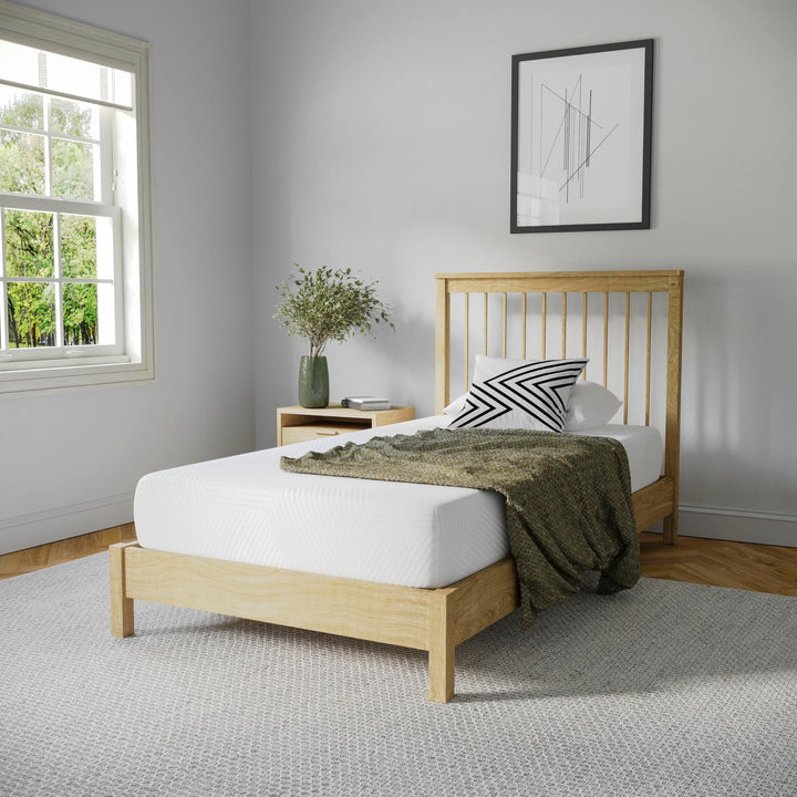 Lot # 1647 Flash Furniture Mattress $152.13