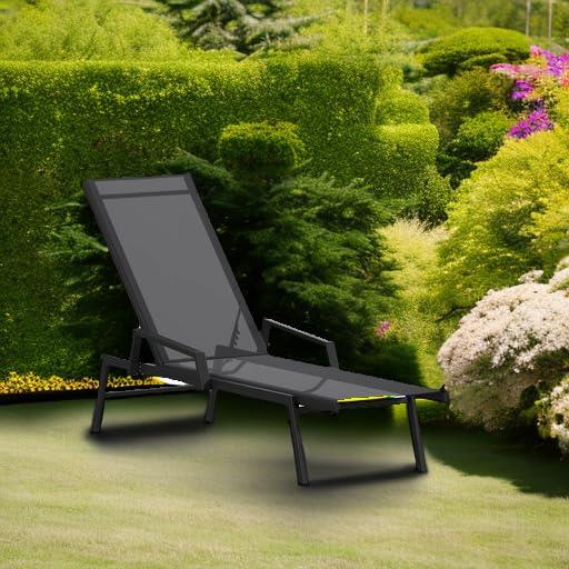 Lot # 2135 Flash Furniture Lounge Chairs $162.00