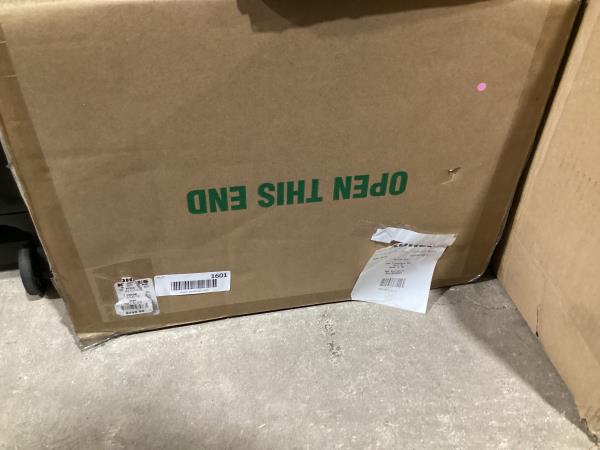 Lot # 1601 National Tree Outdoor Decor Accessory, White