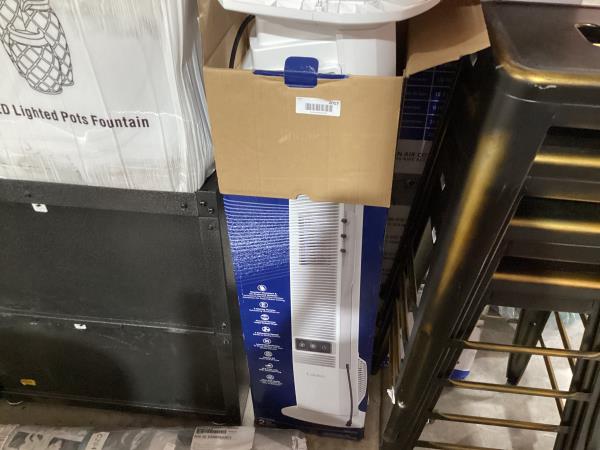 Lot # 2017 Lasko Misto 42" Outdoor Misting Tower Fan $153