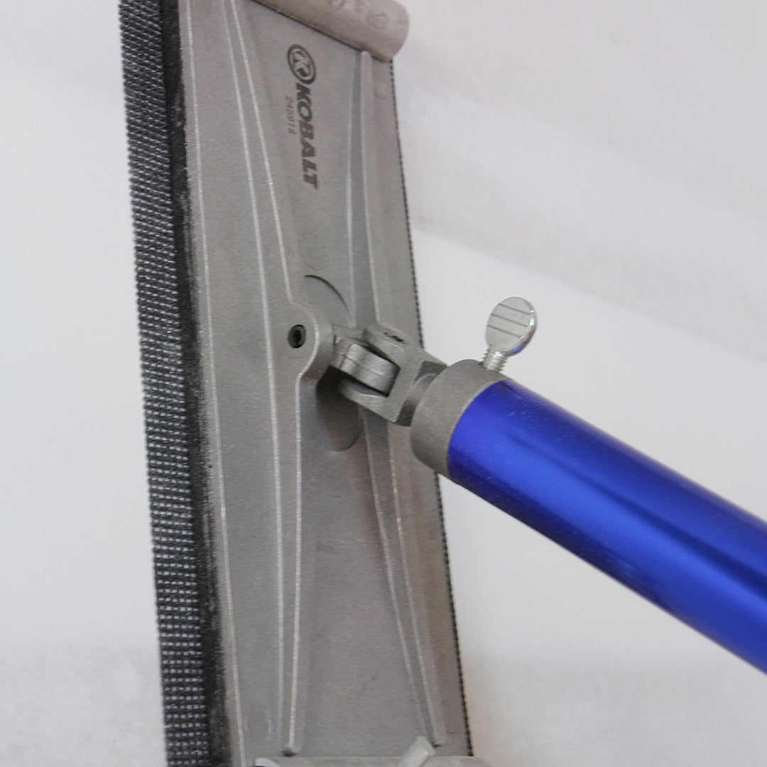 Lot # 1205 Gator Drywall Sandpaper $28.97