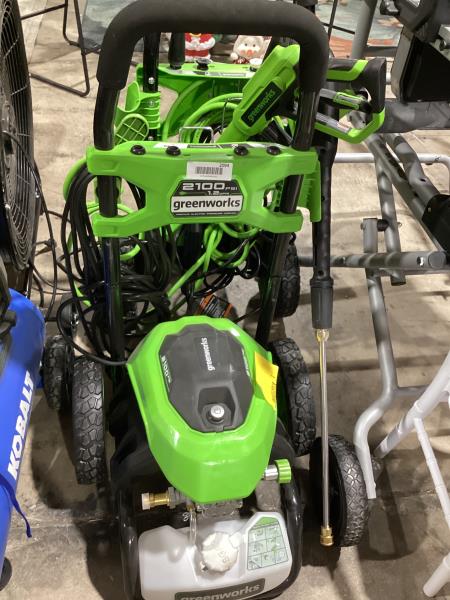 Lot # 2094 Greenworks 1.2-GPM Cold Water Pressure washer $249