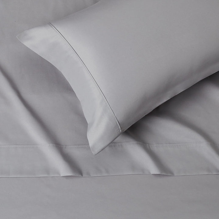 Lot # 1365 Amazon Basics Twin Sheet Set $11.00