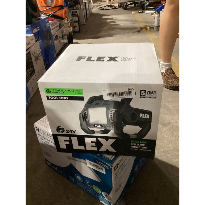 Lot # 945 FLEX Flood Light $85.00
