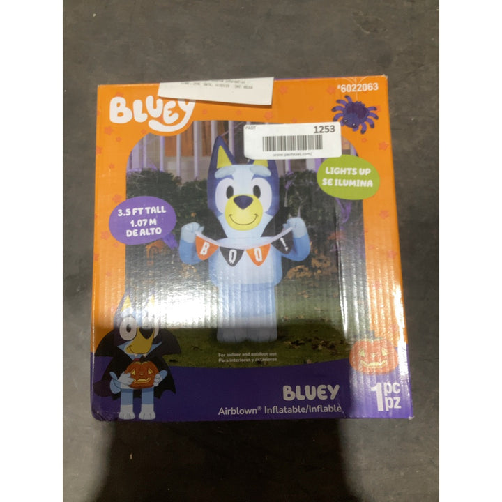 Lot # 1253 Bluey Airblown $20.00