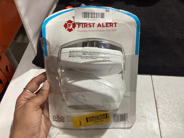 Lot # 86 First Alert Plug-in Carbon Monoxide Detector $85