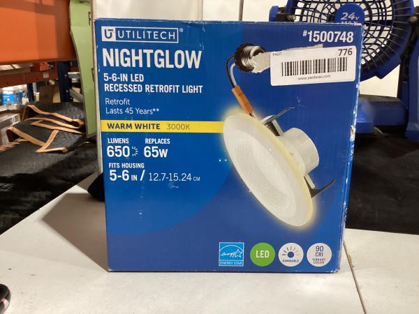 Lot # 776 Utilitech Nightglow LED Recessed Retrofit Light$30