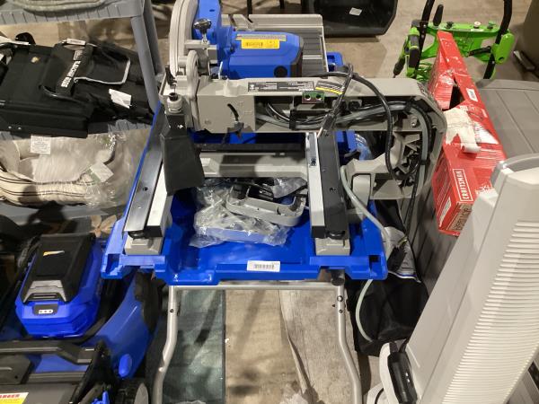Lot # 2111 Kobalt Wet Tabletop Sliding Table Tile Saw $499