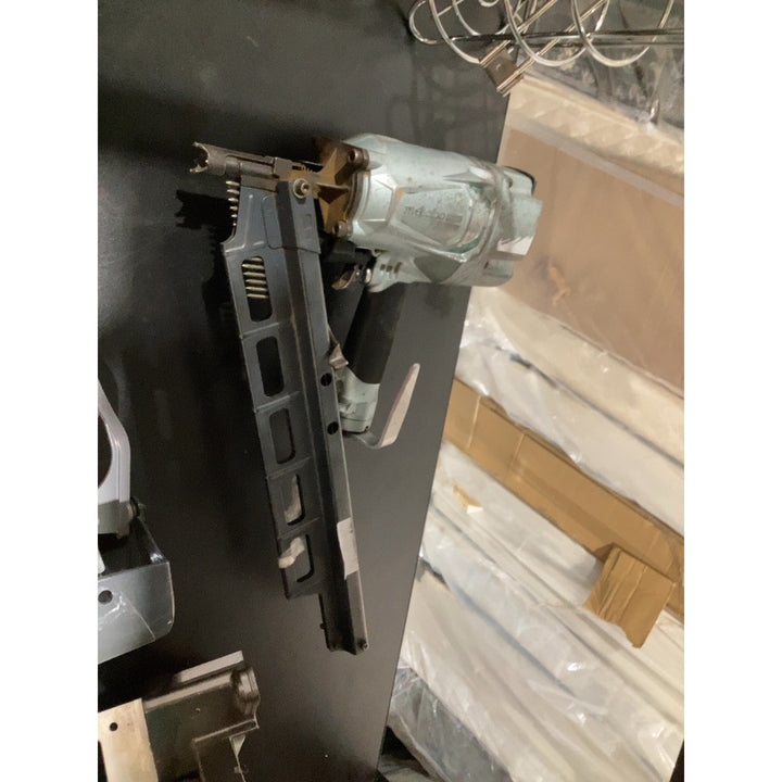 Lot # 2424 Framing Nailer $75.00